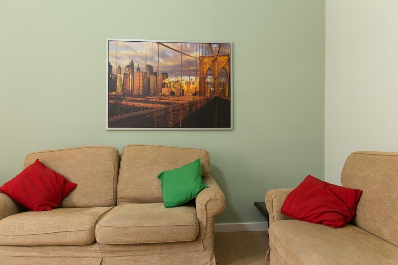Beautiful Apartment In San Giovanni Close To Colosseo Roma Exterior foto