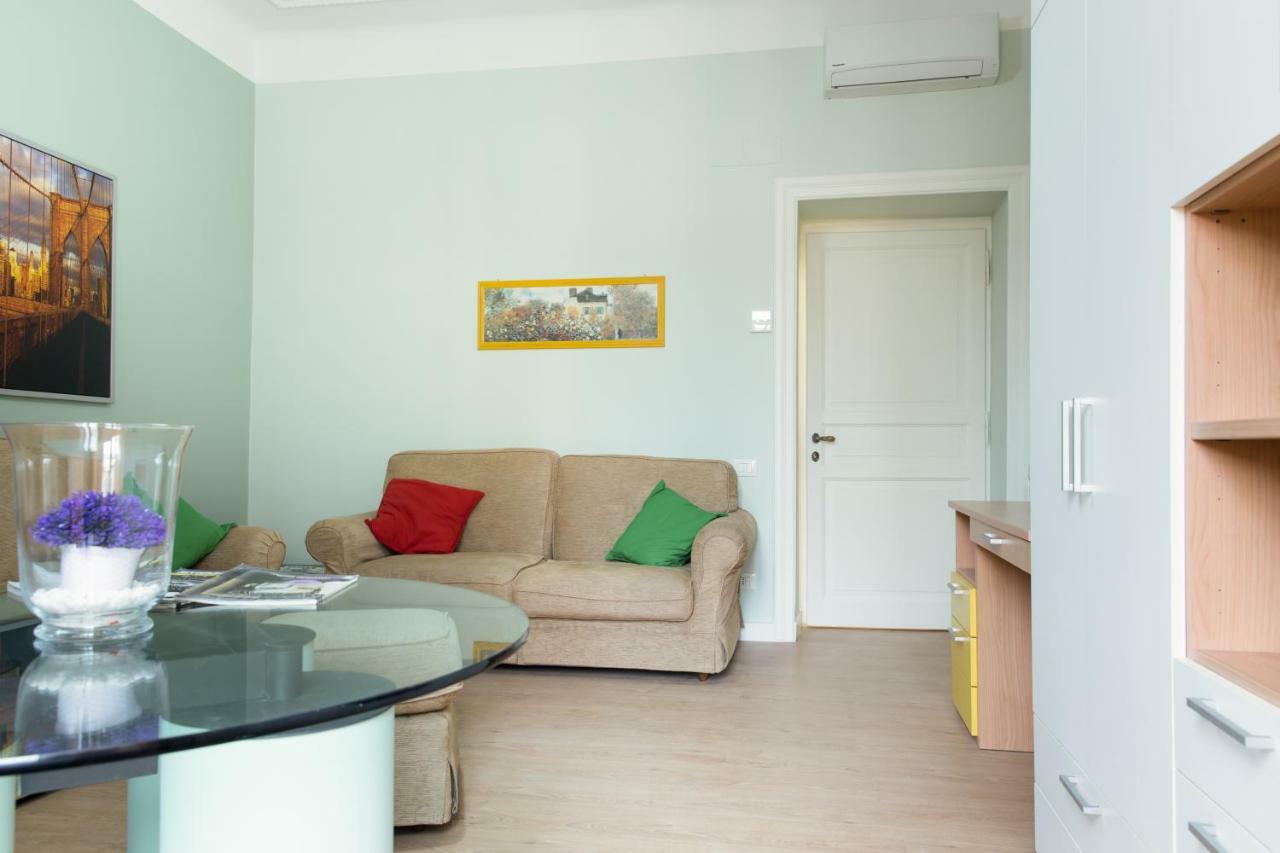 Beautiful Apartment In San Giovanni Close To Colosseo Roma Exterior foto